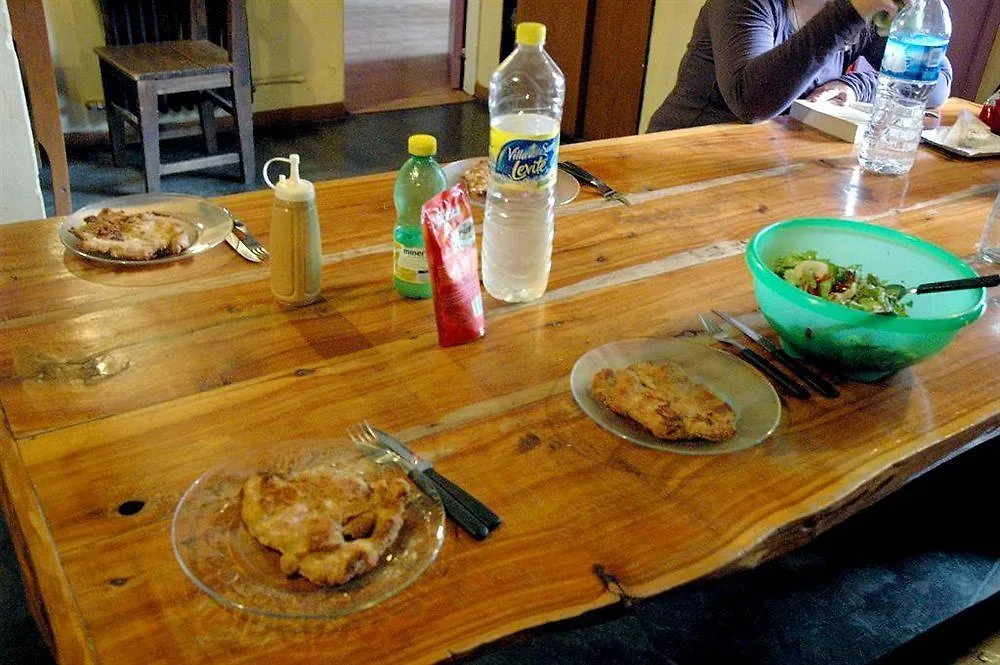 Casa Pueblo Hostel Mendoza